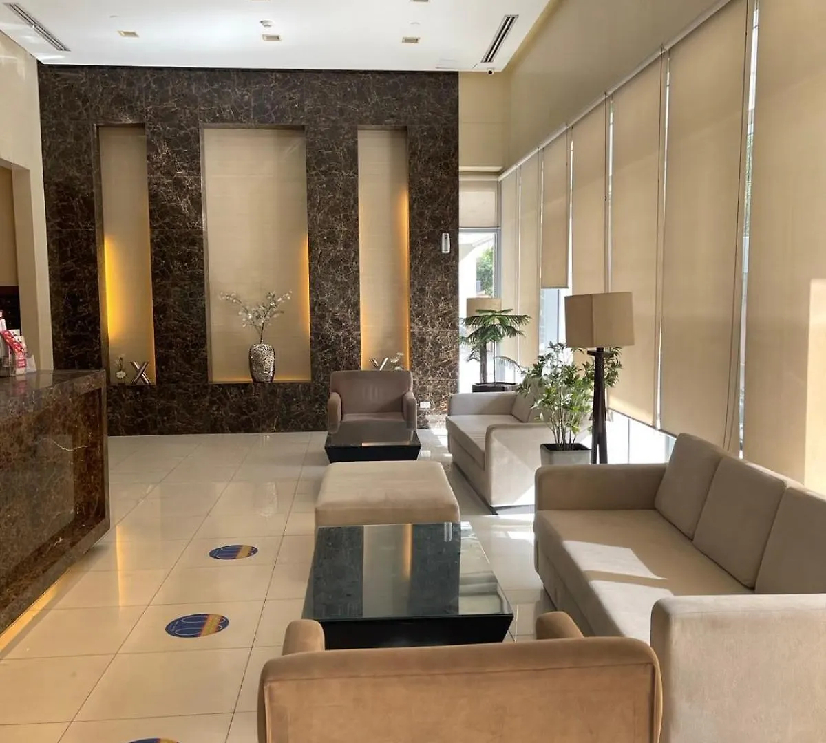 8 Adriatico- 1 Bedroom Condo With Balcony In Ermita Near The Us Embassy And Pgh Manila