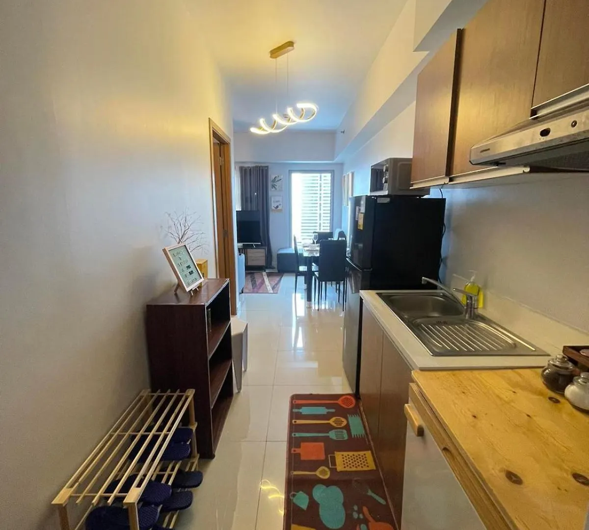 Apartment 8 Adriatico- 1 Bedroom Condo With Balcony In Ermita Near The Us Embassy And Pgh Manila