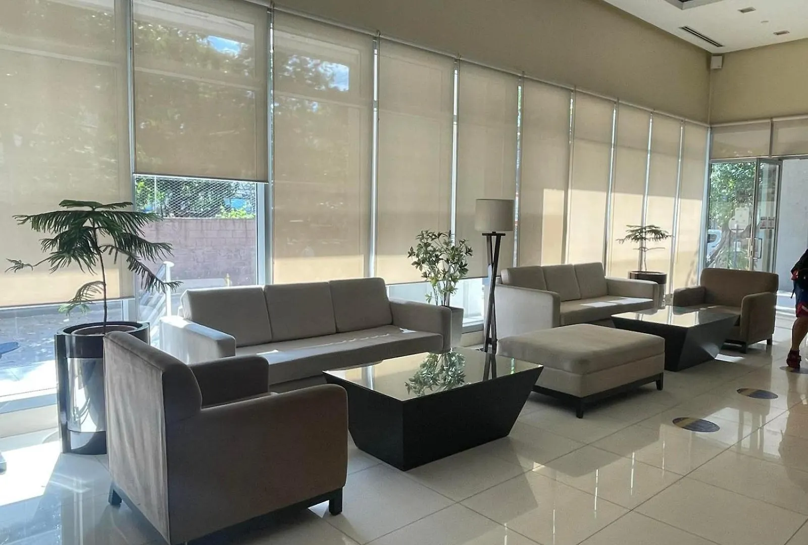 Apartment 8 Adriatico- 1 Bedroom Condo With Balcony In Ermita Near The Us Embassy And Pgh Manila Philippines